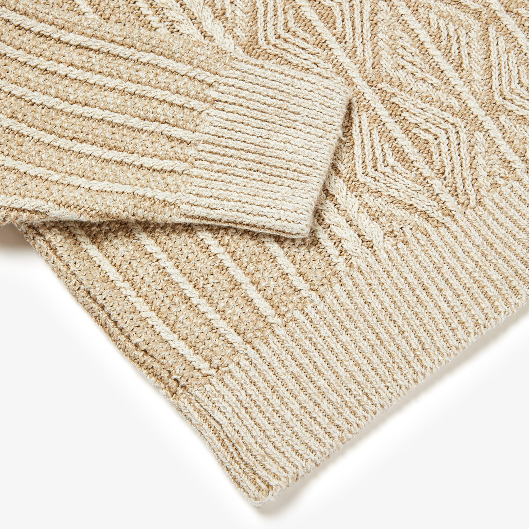 S2318 Inis Meain Patented Aran in Natural